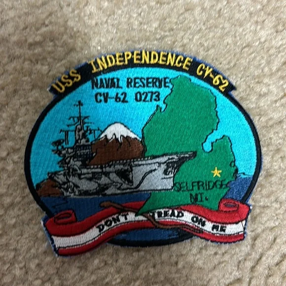 Vintage Military Patches - Picture 5 of 7